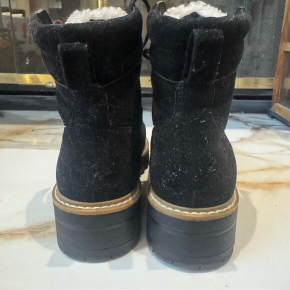 Time & Tru Women’s Black Lace Up Ankle Booties Size 9 - Picture 3 of 6